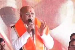 بھارتی پنڈت کا جوڑوں کو زیادہ بچے پیدا کرنے پر انعام دینے کا اعلان