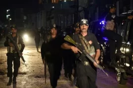 سرجانی ٹاؤن میں مبینہ پولیس مقابلے کے بعد 5 ڈاکو گرفتار