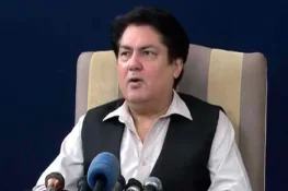 مریم نواز کو عمران خان بننے کے بجائے عوامی مسائل پر توجہ دینی چاہیے، بیرسٹر سیف