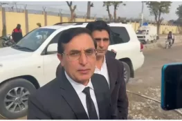 عمران خان کا کہنا ہے کہ 7 دن میں کمیشن نہ بنا تو چوتھی میٹنگ نہیں ہوگی، چیئرمین پی ٹی آئی