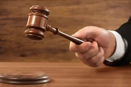 پی ٹی آئی کے رہنماؤں کی عبوری ضمانت میں توسیع