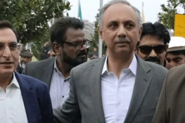 9 مئی توڑ پھوڑ کیس: عمر ایوب کے وارنٹ گرفتاری جاری