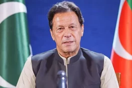 عمران خان نے سندھ میں پارٹی قیادت تبدیل کرنے کی ہدایت دے دی