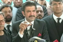 عمران خان سے ملاقات کے لیے صرف ایک وکیل ہوتا باقی 9 کان بھرنے والے ہوتے ہیں، شیر افضل مروت