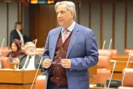 آئی ایم ایف والے کسی مقدمے کا پوچھنے چیف جسٹس کے پاس نہیں گئے، وفاقی وزیر قانون