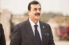 دہشت گردوں کے مکمل خاتمے تک کارروائیاں جاری رہیں گی، یوسف رضا گیلانی