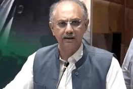 چیف جسٹس سے ملاقات کا مقصد انہیں ملکی حالات سے آگاہ کرنا تھا، عمر ایوب