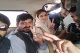 پی ٹی آئی احتجاج: دفعہ 144 کی خلاف ورزی پر مہر بانو سمیت کئی کارکنان گرفتار