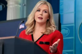 امریکا یوکرین جنگ کے خاتمے کیلئے 24 گھنٹے کام کر رہا ہے، ترجمان وائٹ ہاؤس