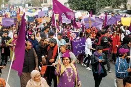 لاہور میں عورت مارچ کا انعقاد، خواتین اور اقلیتوں کے حقوق پر زور