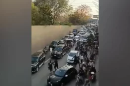 لاہور میں نجی گارڈ کی شہری پر تشدد اور گاڑی پر فائرنگ کی ویڈیو وائرل، حقائق سامنے آگئے