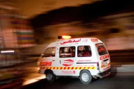 کراچی: کورنگی میں گیس کھینچنے والی مشین پھٹنے سے 3 افراد جھلس گئے