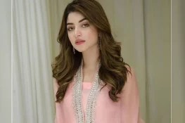 کنزہ ہاشمی کی سالگرہ، اداکارہ کی ویڈیو نے سب کے دل موہ لیے