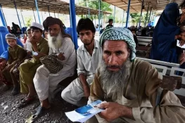 رجسٹرڈ افغان پناہ گزینوں کے پاکستان میں قیام کی مدت 30 جون 2025 تک مقرر