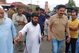 ڈپٹی کمشنر گجرات صفدر حسین ورک کا بھمبر روڈ کا دورہ