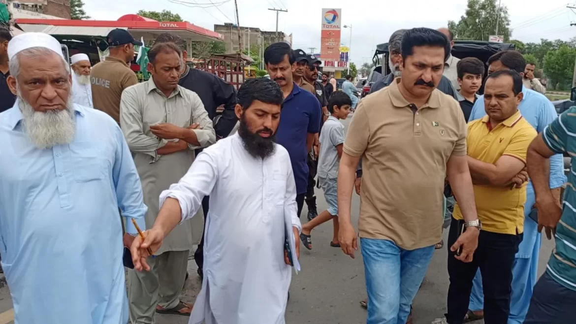 ڈپٹی کمشنر گجرات کا شہر کے مختلف علاقوں کا دورہ، صفائی و ستھرائی کے انتظامات کا جائزہ