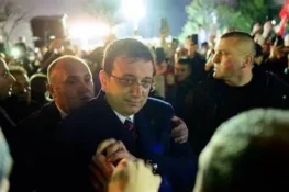 استنبول کے میئر اکرم امام اوغلو کی گرفتاری پر ترکیہ میں شدید احتجاج