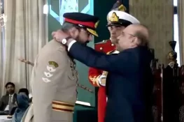 ملکی دفاع میں شاندار خدمات پر ایوان صدر میں فوجی اعزازات کی تقریب منعقد کی گئی