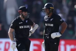 چیمپئنز ٹرافی سیمی فائنل: نیوزی لینڈ نے جنوبی افریقا کو 363 رنز کا ہدف دیدیا