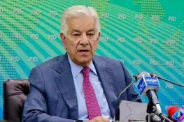 جعفر ایکسپریس: پی ٹی آئی کا پروپیگنڈا انتہائی شرمناک ہے، خواجہ آصف