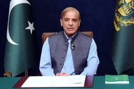 قرضوں سے ترقی ممکن نہیں، امید ہے یہ آئی ایم ایف کا آخری پروگرام ہوگا، وزیراعظم