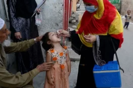 پاکستان میں رواں سال کی دوسری قومی پولیو مہم کا آغاز