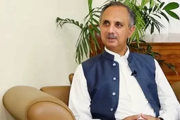 سیاستدان کو ہمیشہ الیکشن اور موت کے لیے تیار رہنا چاہیے، عمر ایوب