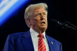 ایران جوہری ہتھیاروں کا خواب دیکھنا چھوڑ دے، ٹرمپ