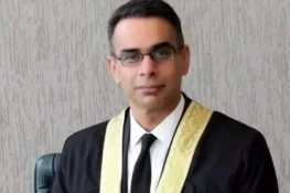 جسٹس بابر ستار کا عبوری آرڈر معطل ہونے پر تنازعہ، ڈپٹی رجسٹرار ذاتی حیثیت میں طلب