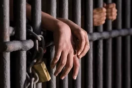 جیلوں میں قیدیوں کو ہیٹ اسٹروک سے بچانے کے لیے اقدامات کی ہدایت
