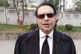 سیاسی جماعتیں اسکول کی کلاس رومز کی طرح نہیں چلائی جاتیں، سلمان اکرم راجہ