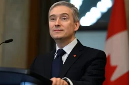 کینیڈا کا امریکہ کو ٹیرف لگانے پر زبردست جواب