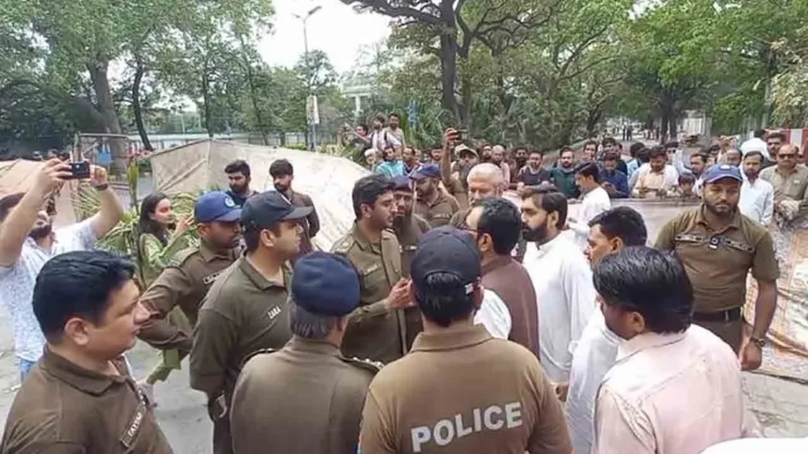 گرینڈ ہیلتھ الائنس کے مظاہرین کیخلاف کارروائی، کئی افراد زیر حراست