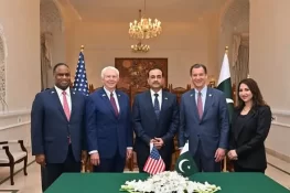 آرمی چیف اور امریکی وفد کی ملاقات، انفارمیشن ٹیکنالوجی میں شراکت داری کے معاہدوں پر اتفاق