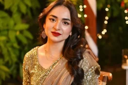 یمنیٰ زیدی کا انسٹاگرام گلشن 1 کروڑ ’پھولوں‘ سے مہک اُٹھا