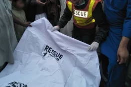 وزیرآباد، خاتون کرین کے نیچے آکر جان کی بازی ہار گئی