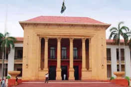 پرائمری سکول کے بچے چرس اور ہیروئن پینے لگے، پنجاب اسمبلی میں انکشاف