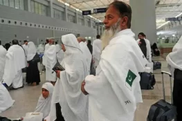 حجاج کی شکایات پر وزارت مذہبی امور کا فوری ایکشن، انتظامات بہتر بنا دیے گئے