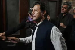 عمران خان کا تیسری بار پولی گرافک ٹیسٹ کرانے سے انکار