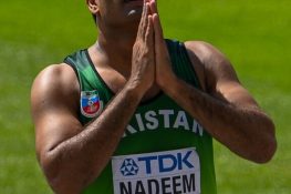 قوم کے لیے فخرکی مثال