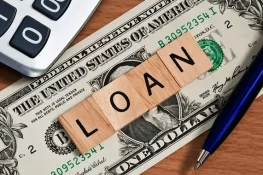 حکومت نے یو اے ای کے تین بینکوں سے ایک ارب ڈالر قرض مانگ لیا
