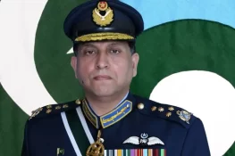 حکومت کا ایئر چیف مارشل ظہیر احمد بابر سدھو کی خدمات جاری رکھنے کا فیصلہ