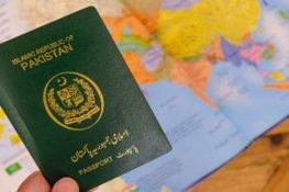 پاکستان 126 ممالک کو ویزا آن ارائیول کی سہولت دے رہا ہے،علیم خان