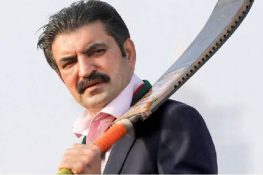 مریم نواز سیاسی حریف ضرورہیں مگر بزدار سے کوئی مقابلہ نہیں ، شیر افضل مروت