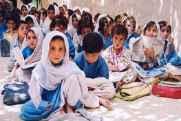خیبر پختونخوا : 50 لاکھ بچے تعلیم سے محروم