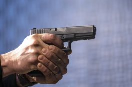 بیوی نے دوسری شادی پر شوہر کو فائرنگ کر کے قتل کر دیا