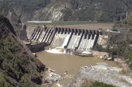 پانی پر دباؤ، تعلقات میں تناؤ: بگلیہار ڈیم کے دروازے بند، چناب خشک ہونے لگا؟