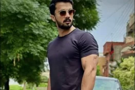 رجب بٹ کا اہلیہ سے بدسلوکی کے الزامات پر ردعمل