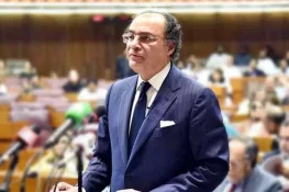 حکومت کا 65 کھرب روپے سے زائد خسارے کا بجٹ پیش، دفاع، تنخواہوں اور ترقیاتی منصوبوں میں اضافہ