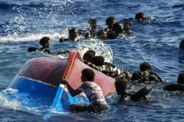 لیبیا کے قریب کشتی حادثہ: پانچ پاکستانیوں کے جاں بحق ہونے کا خدشہ، درجنوں افراد لاپتہ